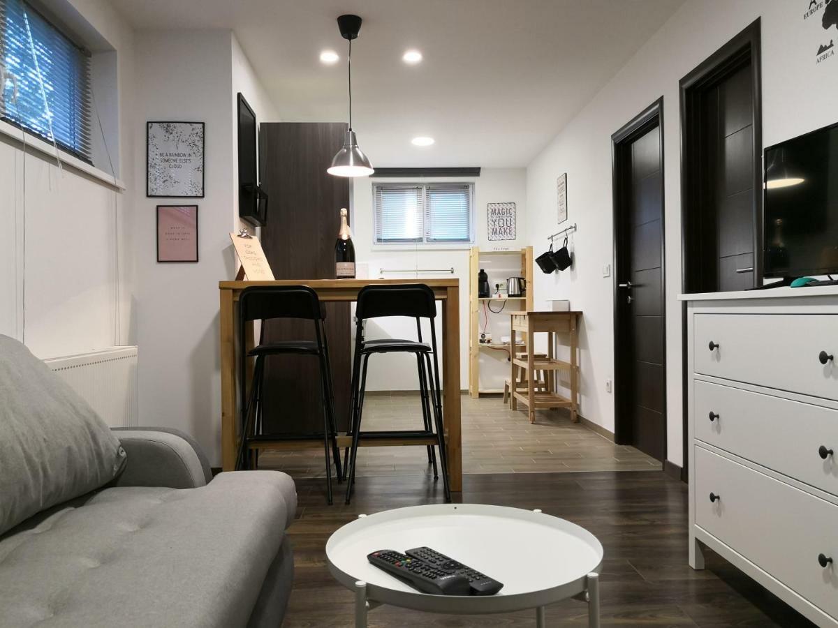 Cosy Apartments "Lima & Vito" Free Parking Загреб Екстериор снимка