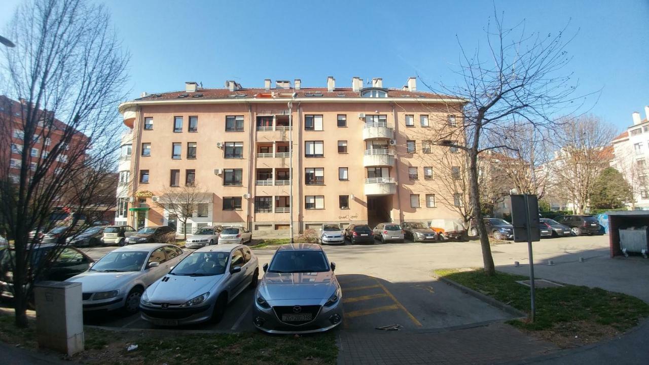 Cosy Apartments "Lima & Vito" Free Parking Загреб Екстериор снимка