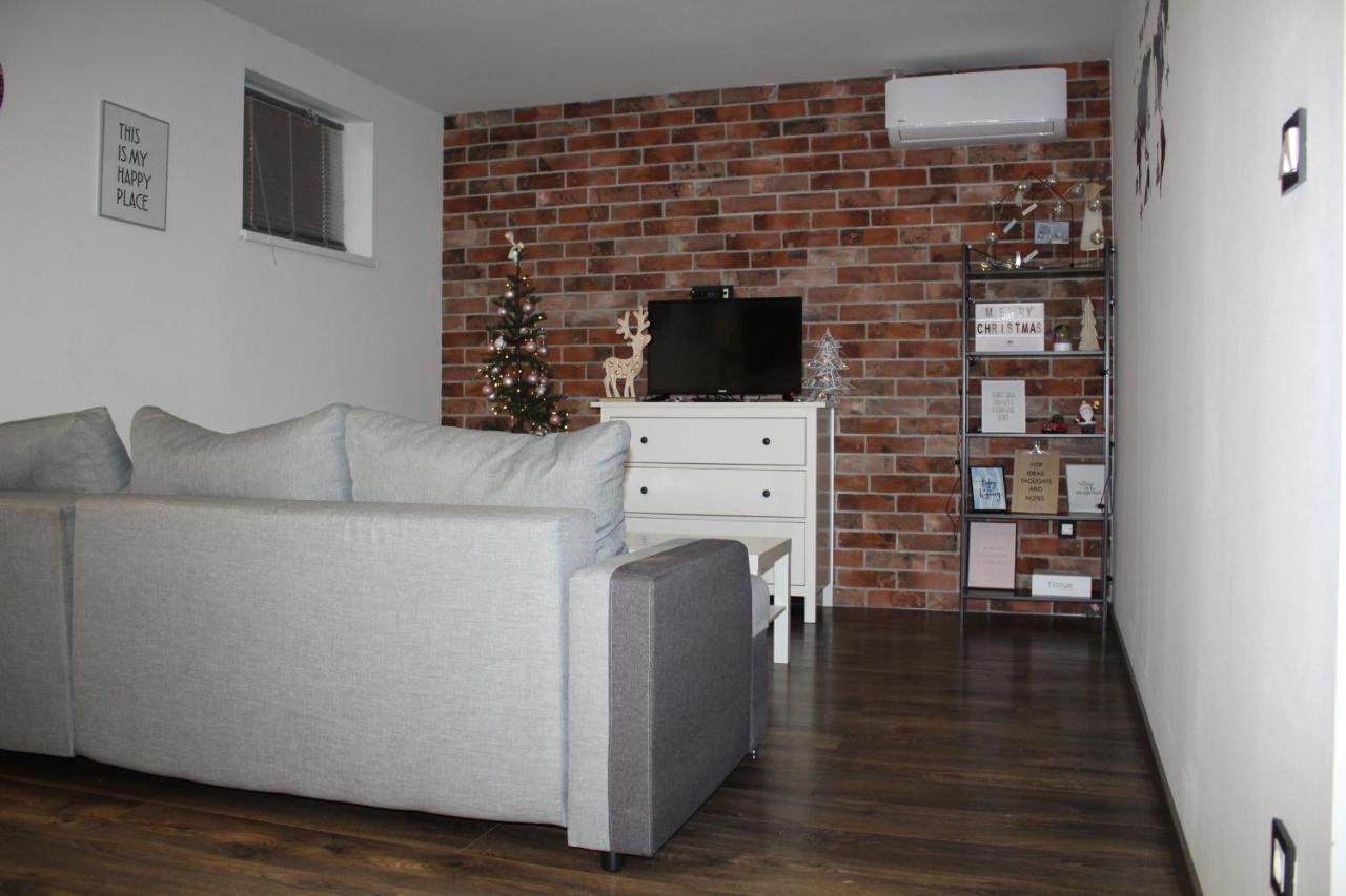 Cosy Apartments "Lima & Vito" Free Parking Загреб Екстериор снимка
